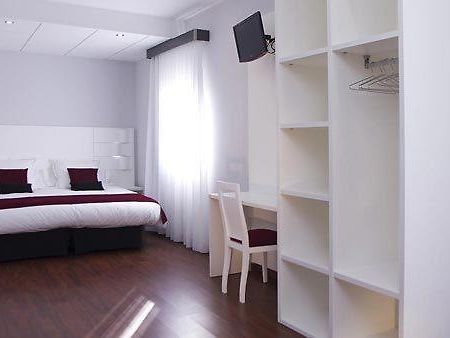 Hotel Pepo Benifallet Exteriör bild